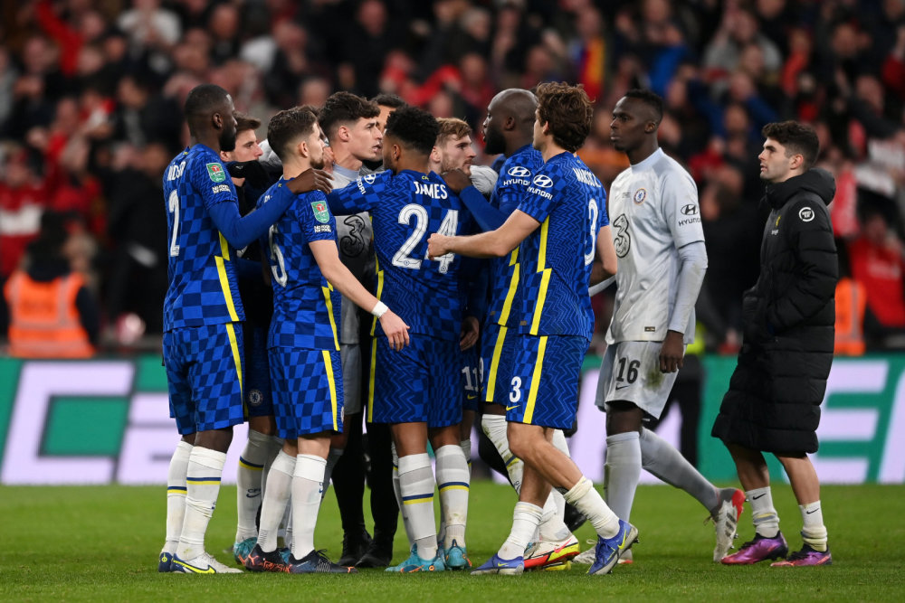 开云手机平台-这也行？广州队窗口期远射贴柱切尔西围绕意大利杯状态回暖，Uzi新星伤愈复出表现惊艳