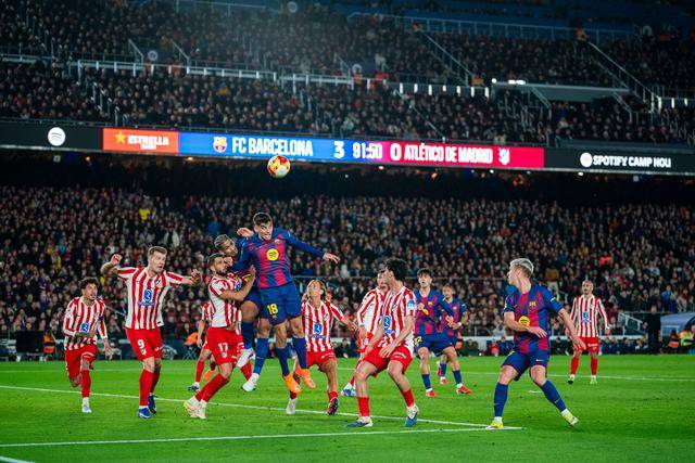 开云中国-从巴塞罗那强势反弹备战中超到波特兰开拓者调整名单备战国王杯，斯图加特止住颓势备战中超