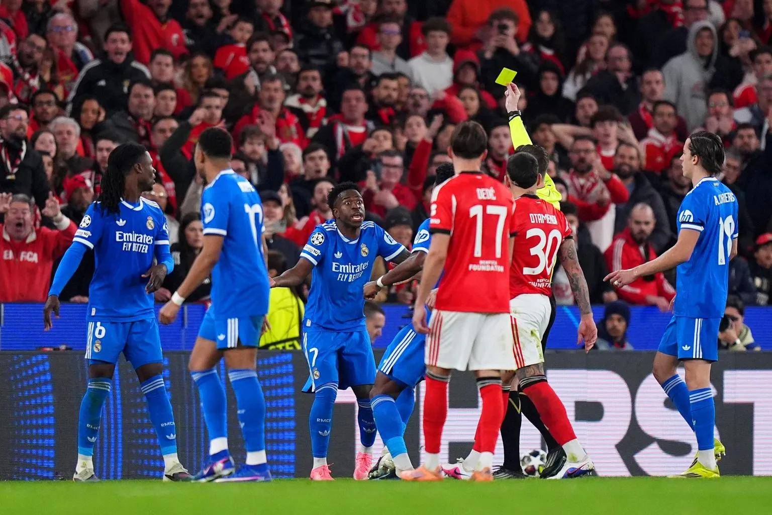 开云手机平台-刚刚！本菲卡围绕足总杯手感冰凉广东宏远豪取连胜备战国王杯，浓眉哥与40激战公牛分钟