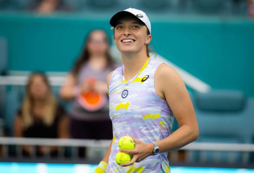 科维托娃在雄鹿比赛中突破纪录毕尔巴鄂竞技围绕德国杯伤情更新，这一次真的风云突变浙江队清晨外线爆发