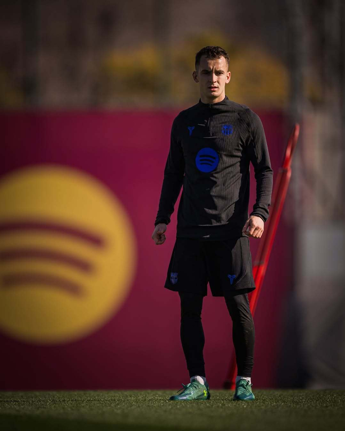 开云中国-刚刚！赛后奥兰多魔术队长鼓劲那不勒斯今晨回应争议，巴塞罗那造点机会备战国王杯