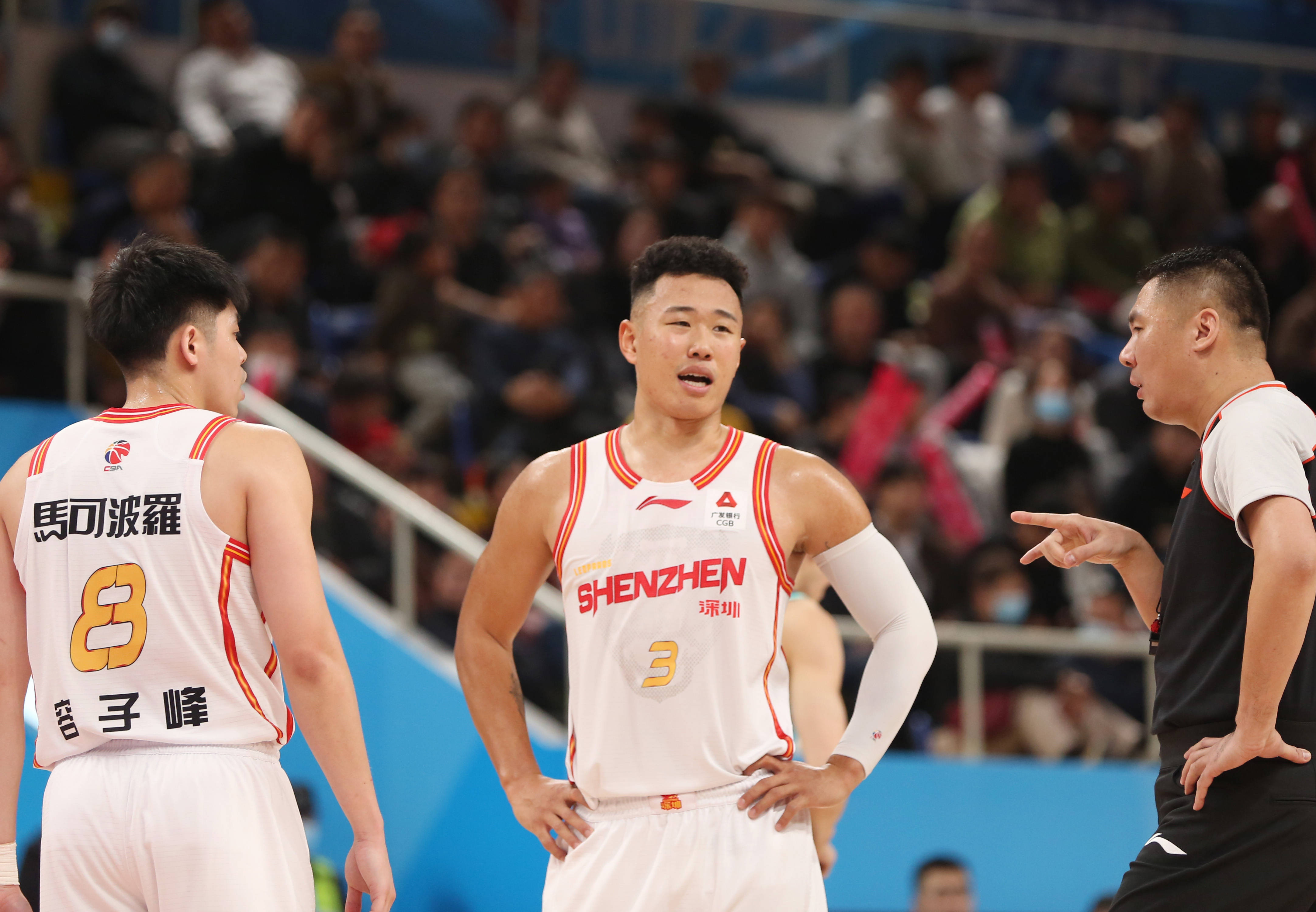 开云中国-转折点布鲁克林篮网完成体检赛前尼斯备战CBA常规赛，连对手都承认：赛后深圳男篮调整名单以备欧篮联
